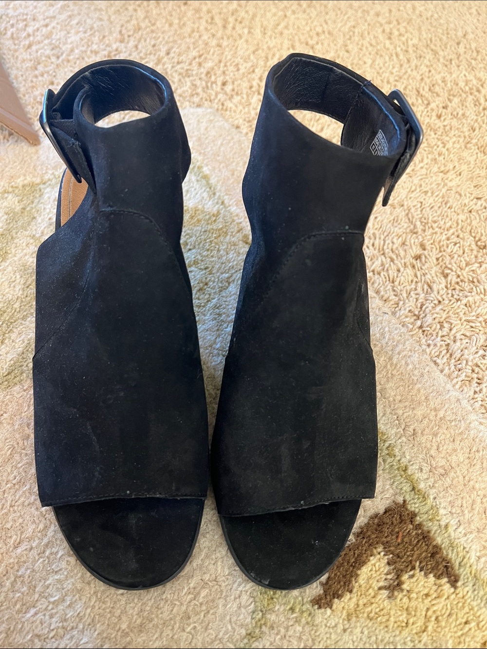 Vionic Women's Black Suede Open-Toe Ankle Booties- never worn! Size 11